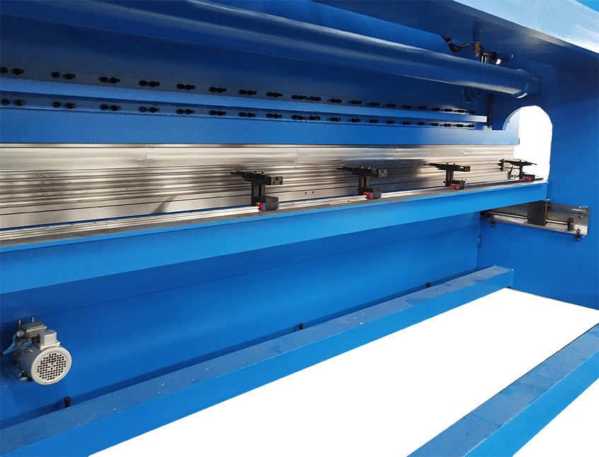 WE67Y-300T6000 Hydraulic Press Brake